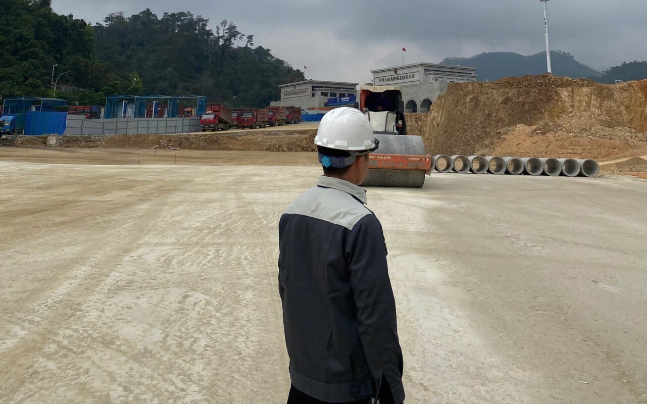 Mở rộng đường vận chuyển hàng hoá chuyên dụng tại khu vực mốc 1119-1120 cửa khẩu quốc tế  Hữu Nghị